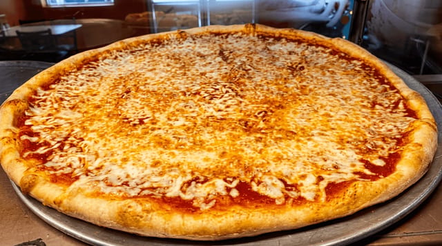 Plain Pizza.